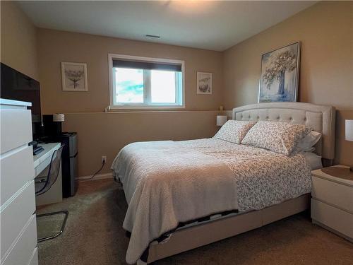 Brandon, Manitoba - Indoor Photo Showing Bedroom