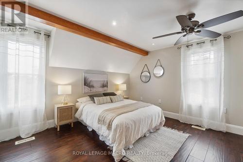 229 Main Street W, Grimsby, ON - Indoor Photo Showing Bedroom