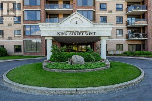 102 - 1000 King Street W, Kingston (Central City West), ON - Outdoor With Facade