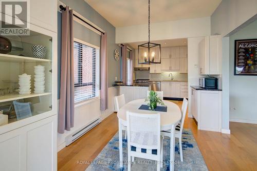 102 - 1000 King Street W, Kingston (Central City West), ON - Indoor Photo Showing Dining Room