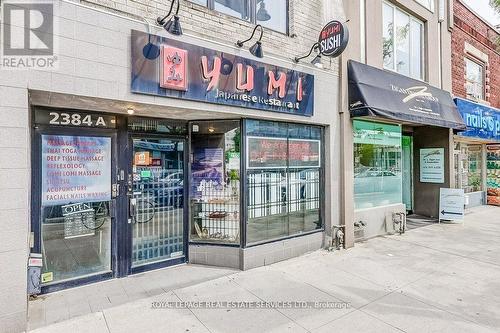 2384 Bloor Street W, Toronto, ON 