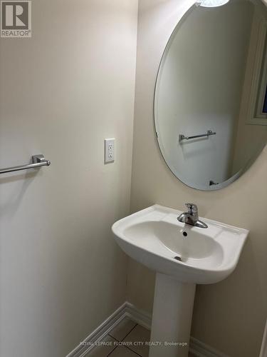 6 Kempsford Crescent, Brampton, ON - Indoor Photo Showing Bathroom