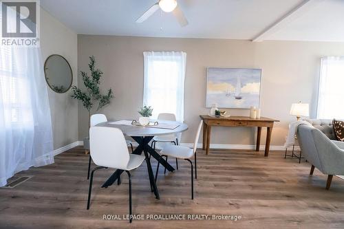 16 Charlotte Street, Quinte West, ON - Indoor Photo Showing Dining Room