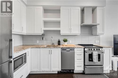 506 - 320 Miwate, Ottawa, ON - Indoor Photo Showing Kitchen With Stainless Steel Kitchen With Upgraded Kitchen