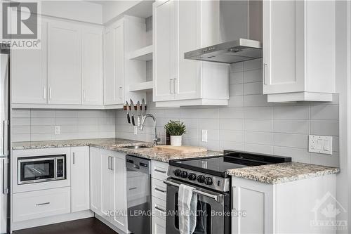 506 - 320 Miwate, Ottawa, ON - Indoor Photo Showing Kitchen With Upgraded Kitchen