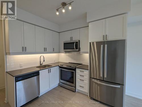 2618 - 8 Nahani Way, Mississauga, ON - Indoor Photo Showing Kitchen With Stainless Steel Kitchen With Upgraded Kitchen