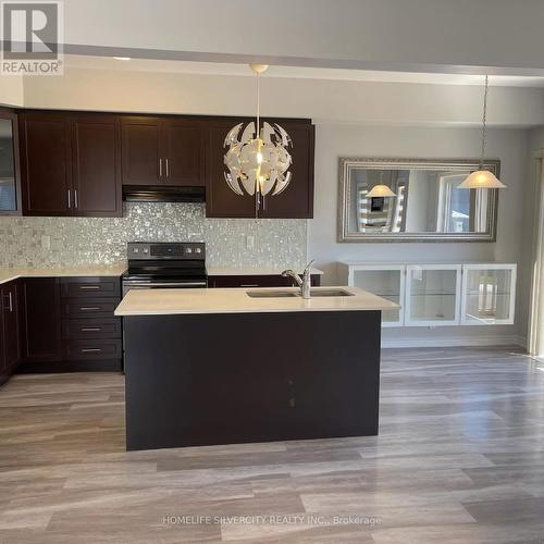 53 - 324 Equestrian Way, Cambridge, ON - Indoor Photo Showing Kitchen With Double Sink