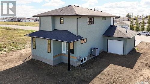 1060 West Park Boulevard, Moose Jaw, SK - Outdoor With Exterior