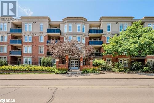 View of property - 2300 Parkhaven Boulevard Unit# 103, Oakville, ON - Outdoor With Facade