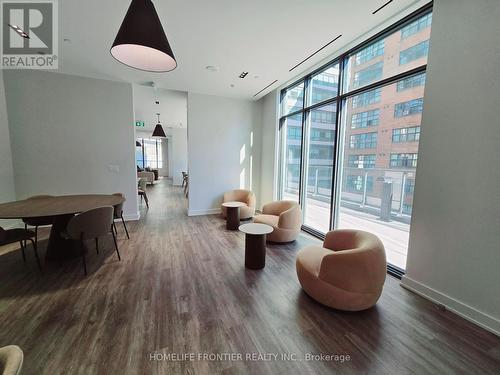 3004 - 65 Mutual Street, Toronto, ON - Indoor