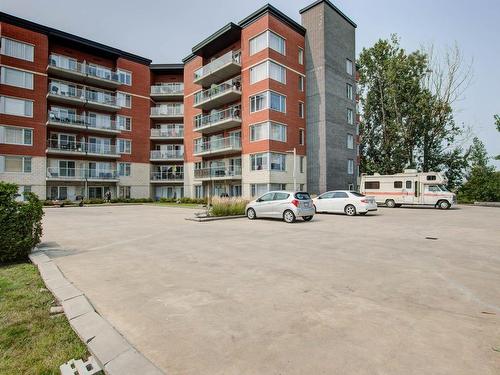 Parking - 408-25 Av. Ernest-Rochette, La Prairie, QC - Outdoor With Facade