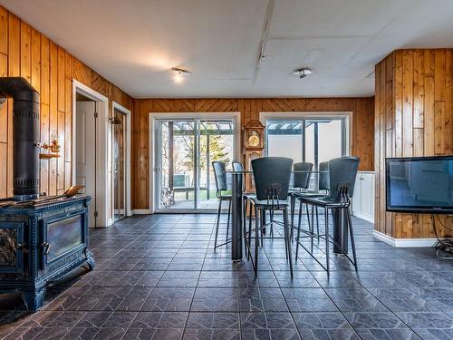 Dining room - 1730  - 1732 Rue Notre-Dame E., Trois-Rivières, QC - Indoor With Fireplace