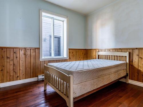 Master bedroom - 1730  - 1732 Rue Notre-Dame E., Trois-Rivières, QC - Indoor Photo Showing Bedroom