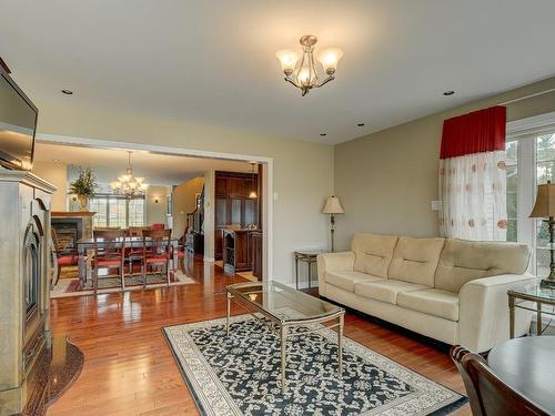 Den - 1159 Rue Bellerive, Saint-Jean-Sur-Richelieu, QC - Indoor Photo Showing Living Room