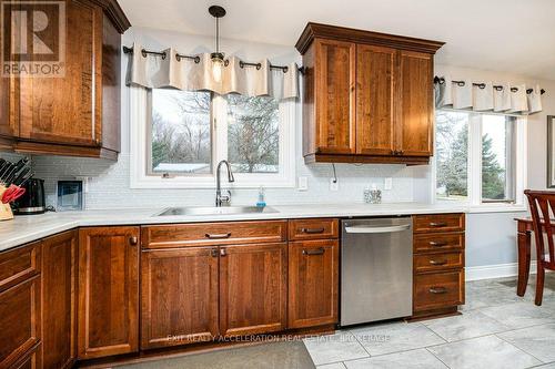 61 Edgewood Drive, Greater Napanee, ON - Indoor Photo Showing Kitchen