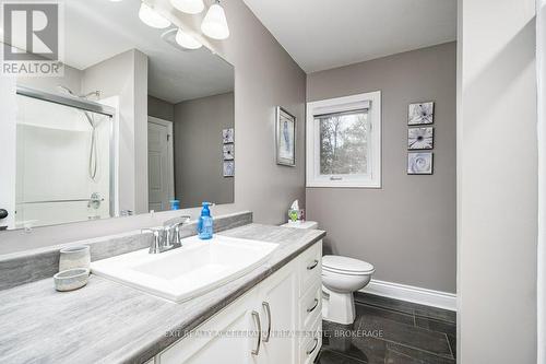 61 Edgewood Drive, Greater Napanee, ON - Indoor Photo Showing Bathroom