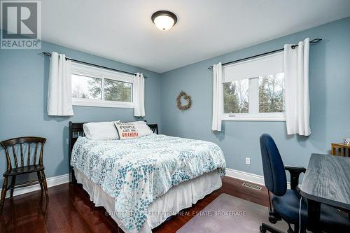 61 Edgewood Drive, Greater Napanee, ON - Indoor Photo Showing Bedroom