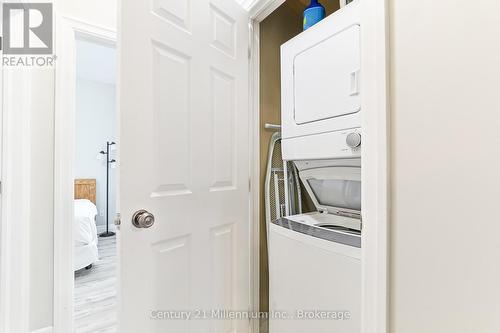 120 - 184 Snowbridge Way, Blue Mountains (Blue Mountain Resort Area), ON -  Photo Showing Laundry Room