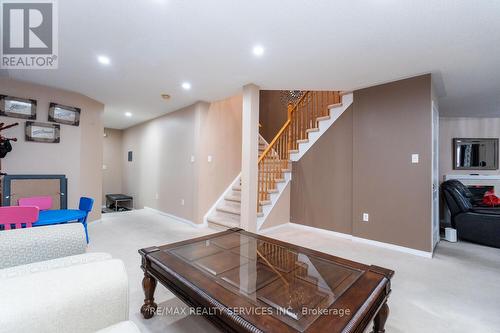 25 Ferncroft Place, Brampton, ON - Indoor