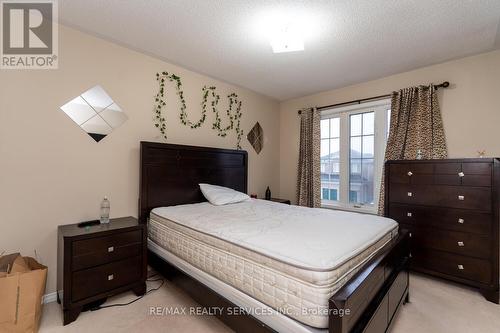 25 Ferncroft Place, Brampton, ON - Indoor Photo Showing Bedroom