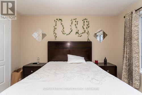 25 Ferncroft Place, Brampton, ON - Indoor Photo Showing Bedroom