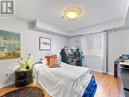 216 - 684 Warden Avenue, Toronto, ON - Indoor Photo Showing Bedroom