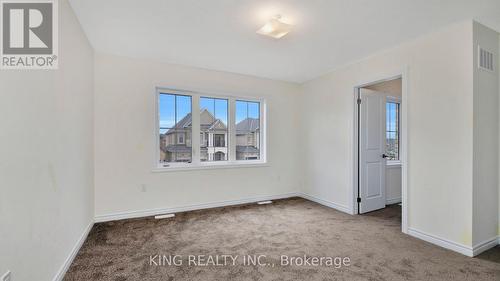 1691 Corsal Court, Innisfil, ON - Indoor Photo Showing Other Room