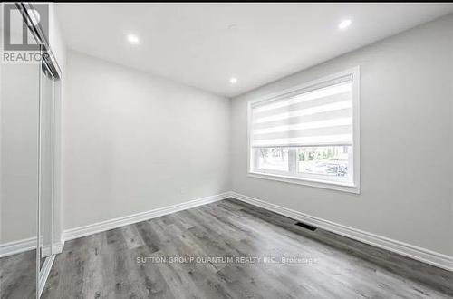 Upper - 313 Ashbury Road, Oakville, ON - Indoor Photo Showing Other Room