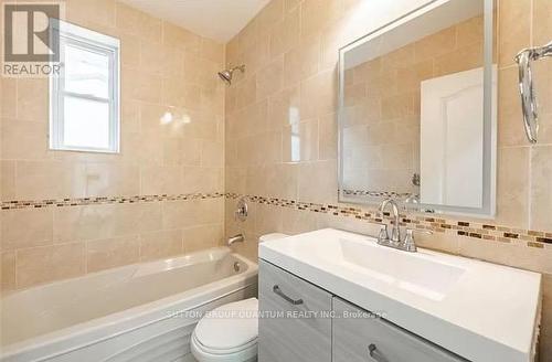 Upper - 313 Ashbury Road, Oakville, ON - Indoor Photo Showing Bathroom