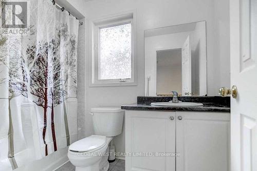 86 Checkerberry Crescent, Brampton, ON - Indoor Photo Showing Bathroom