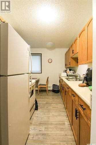 144 First Avenue N, Yorkton, SK - Indoor Photo Showing Kitchen