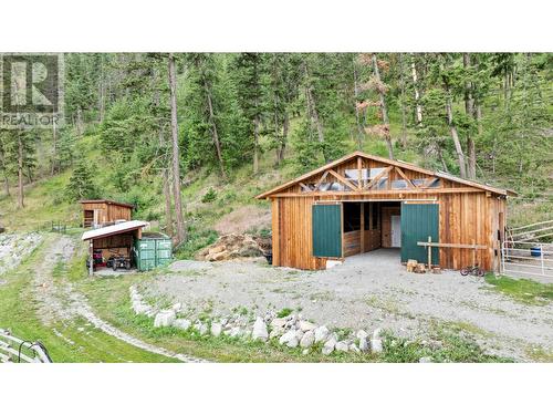 8585 Westsyde Road, Kamloops, BC - Outdoor