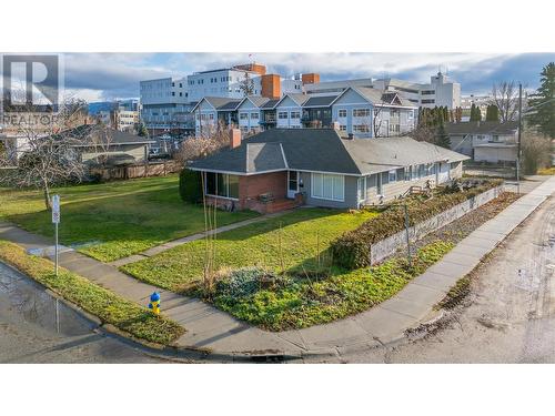 409 Glenwood Avenue, Kelowna, BC - Outdoor