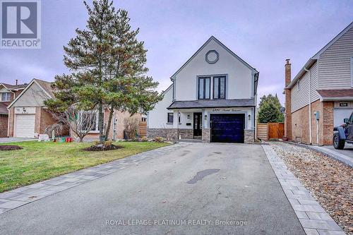 4226 Treetop Crescent, Mississauga, ON - Outdoor With Facade