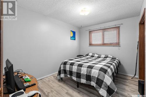 410 Nesbitt Way, Saskatoon, SK - Indoor Photo Showing Bedroom