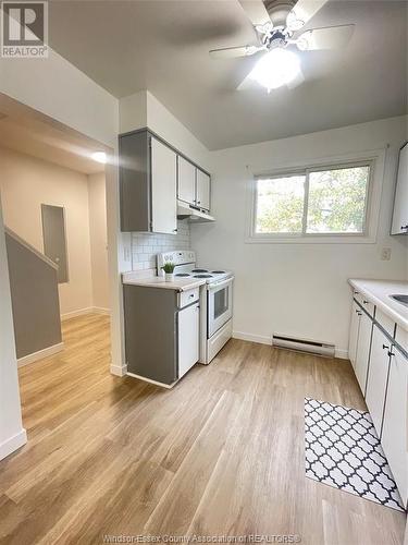 2673 Vine Court Unit# 2673, Windsor, ON - Indoor Photo Showing Kitchen