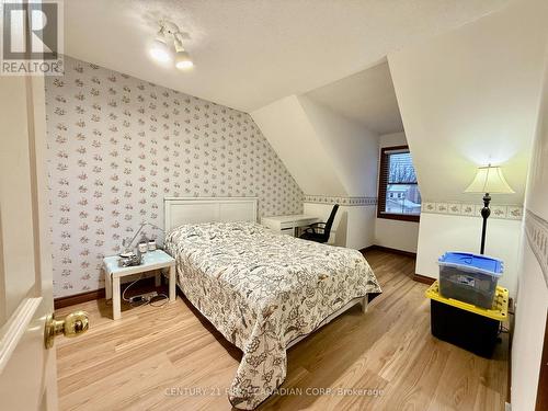 154 St Bees Close, London, ON - Indoor Photo Showing Bedroom