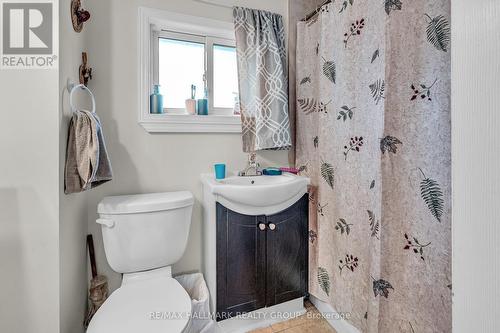 291 Richelieu Avenue, Ottawa, ON - Indoor Photo Showing Bathroom