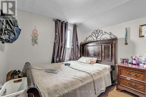 291 Richelieu Avenue, Ottawa, ON - Indoor Photo Showing Bedroom