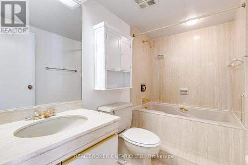 3209 - 65 Harbour Square, Toronto, ON - Indoor Photo Showing Bathroom