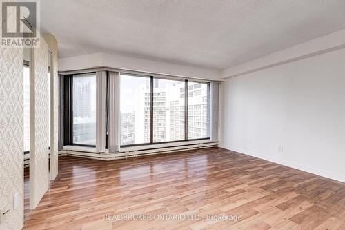 3209 - 65 Harbour Square, Toronto, ON - Indoor Photo Showing Other Room