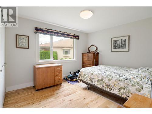 1201 Cameron Avenue Unit# 125, Kelowna, BC - Indoor Photo Showing Bedroom