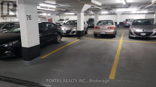 404 - 650 Lawrence Avenue W, Toronto, ON - Indoor Photo Showing Garage