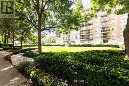 404 - 650 Lawrence Avenue W, Toronto, ON - Outdoor With Balcony