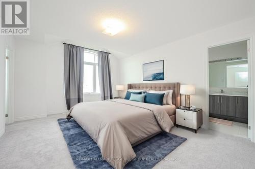 41 Wakefield Boulevard, Essa, ON - Indoor Photo Showing Bedroom