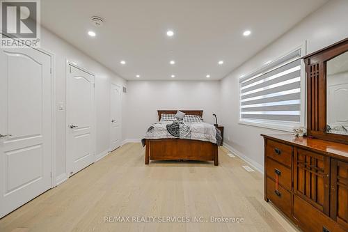 119 Crown Victoria Drive, Brampton, ON - Indoor Photo Showing Bedroom