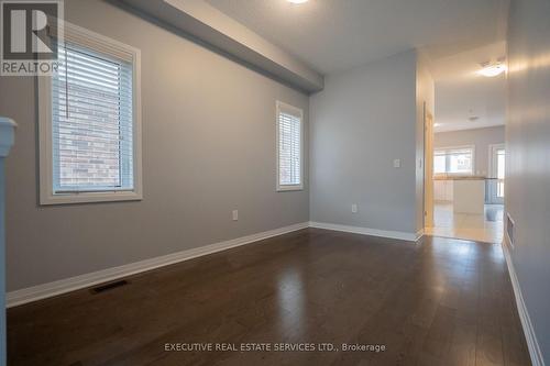 4064 Maitland Street, Lincoln, ON - Indoor Photo Showing Other Room