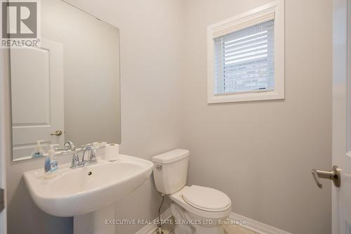 4064 Maitland Street, Lincoln, ON - Indoor Photo Showing Bathroom