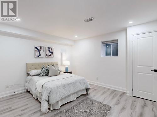 60 Kleins Ridge, Vaughan, ON - Indoor Photo Showing Bedroom