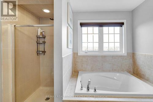 171 Gardenbrooke Trail, Brampton, ON - Indoor Photo Showing Bathroom